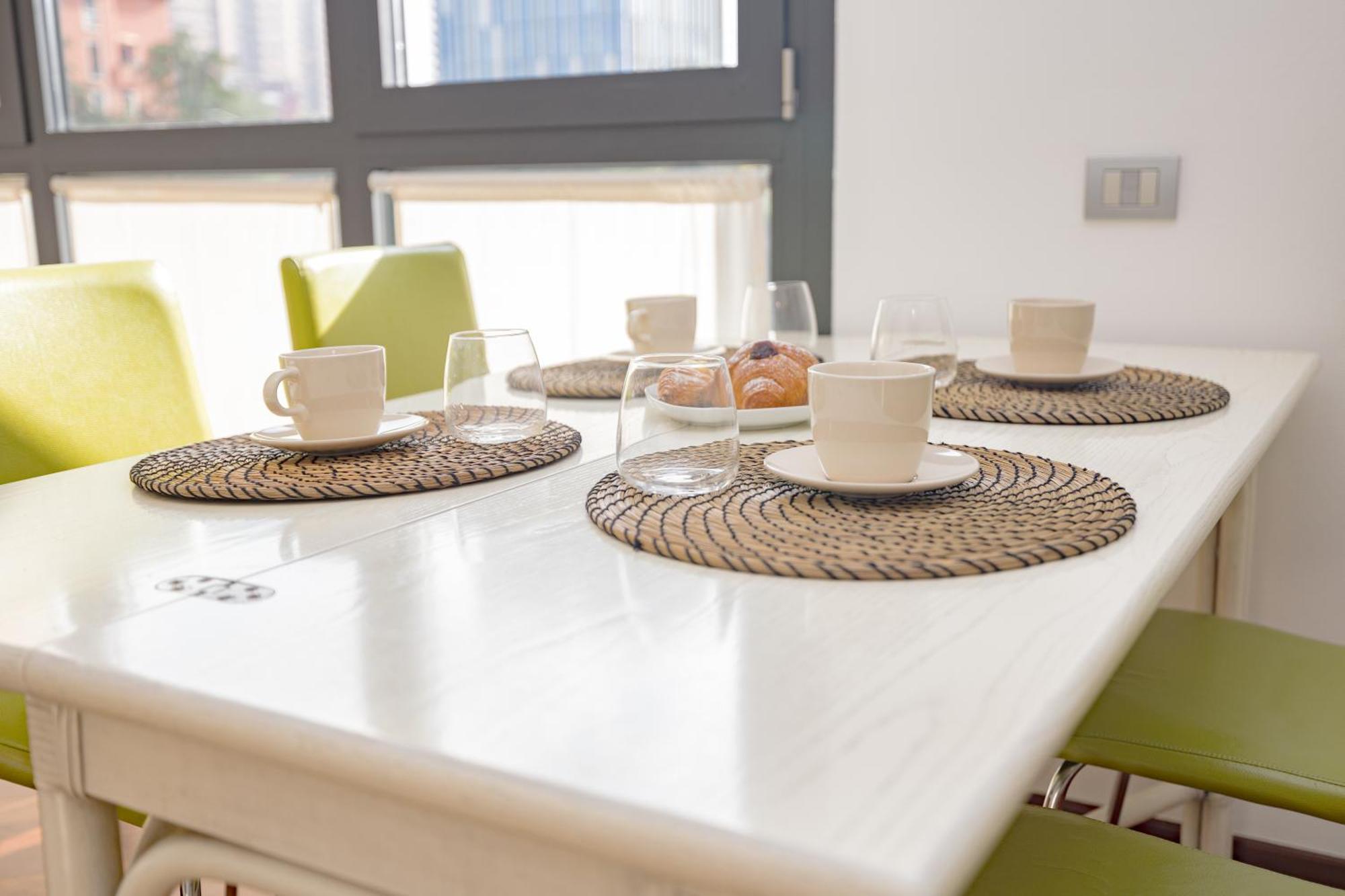 Casa Solare - Eleganza Milanese In Porta Romana ภายนอก รูปภาพ